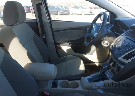 2012 Ford Focus Se from USA, damaged, VIN 1FAHP3F21CL461094